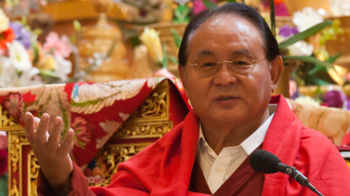 Quattro versi che riassumono gli insegnamenti buddhisti