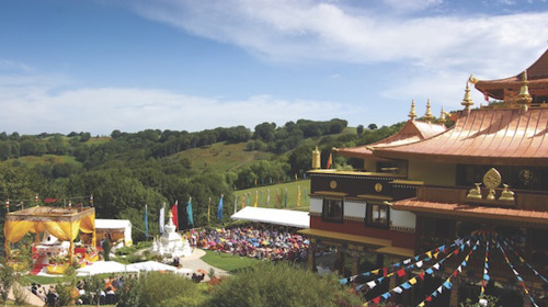 Cerimonia Dung Shyu di Khandro